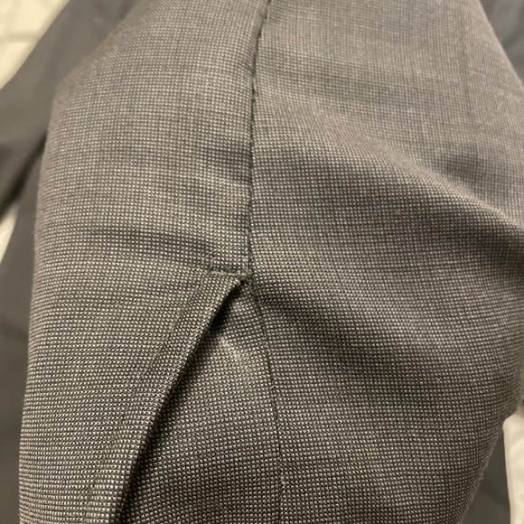 Suit - Picture 9 of 9